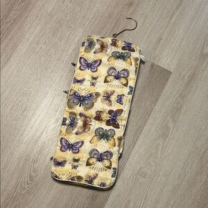 Butterfly Print Hanging Travel Organizer - Yellow & Purple